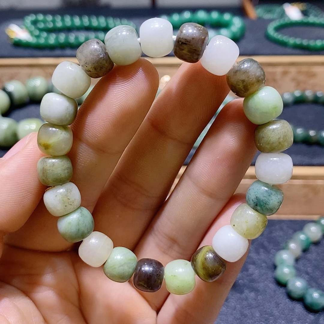 独山玉未镶嵌手串