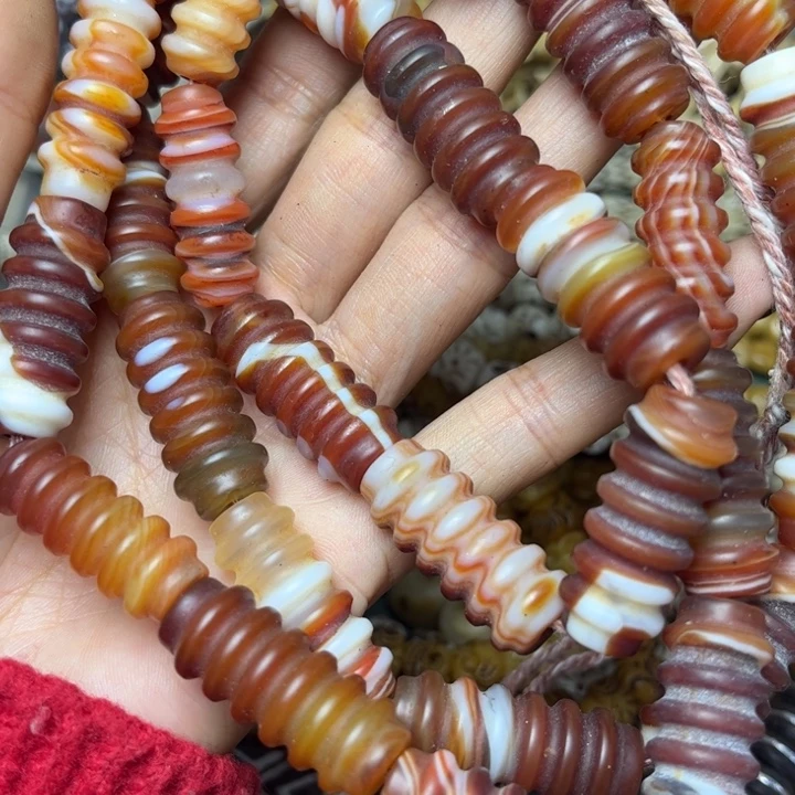 玻璃颈饰3606一条