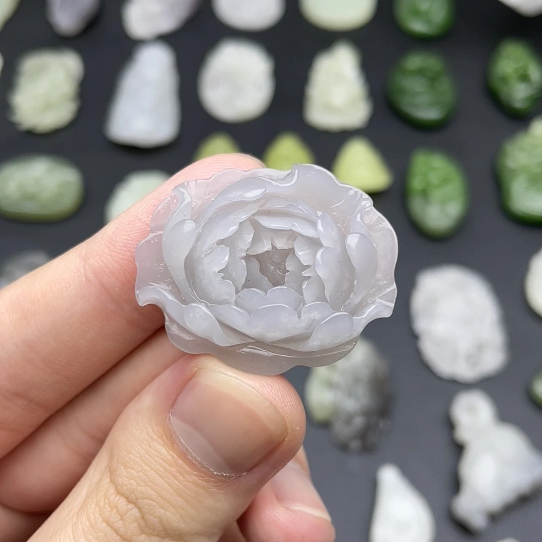 【闪购商品】颈饰未镶嵌和田玉