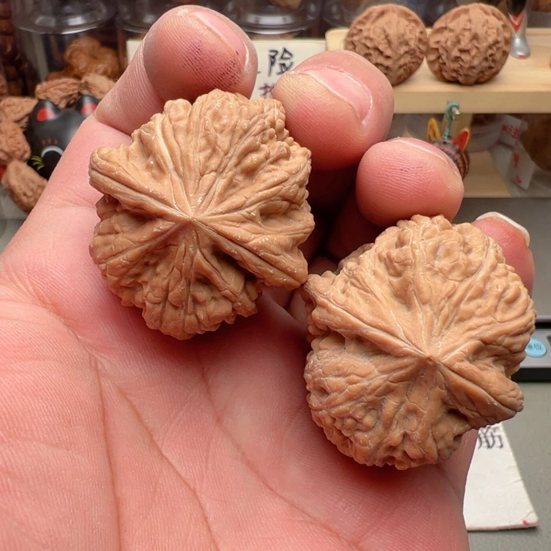 文玩核桃吊坠38尺凹底