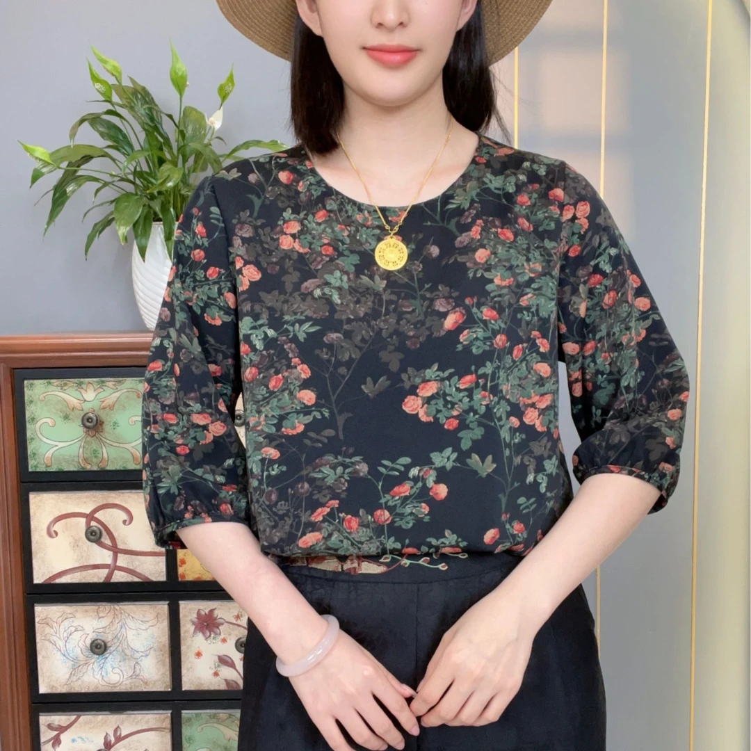 多枝玫瑰2025夏季新款圆领半袖中老年妈妈装女士亲肤透气上衣小衫