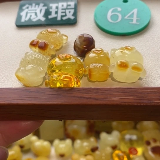 蜜蜡颈饰未镶嵌裸石
