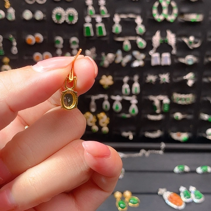 西****翡翠银S925镶嵌耳饰耳钉