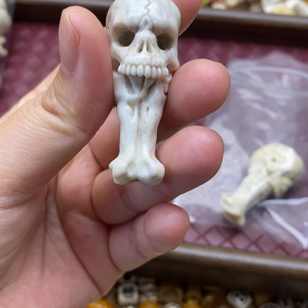 M***人其他驼骨配饰配件