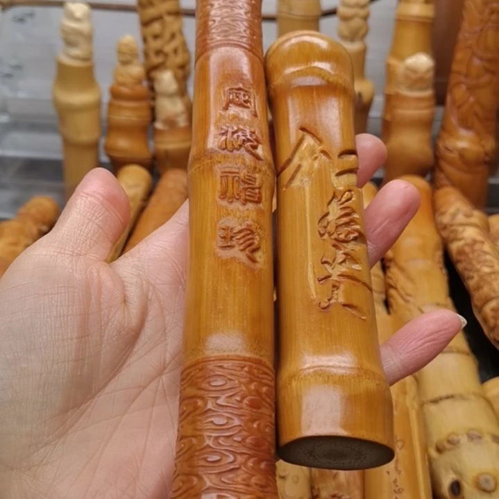 哇***哈竹红皮料子浮雕金箍棒何为贵