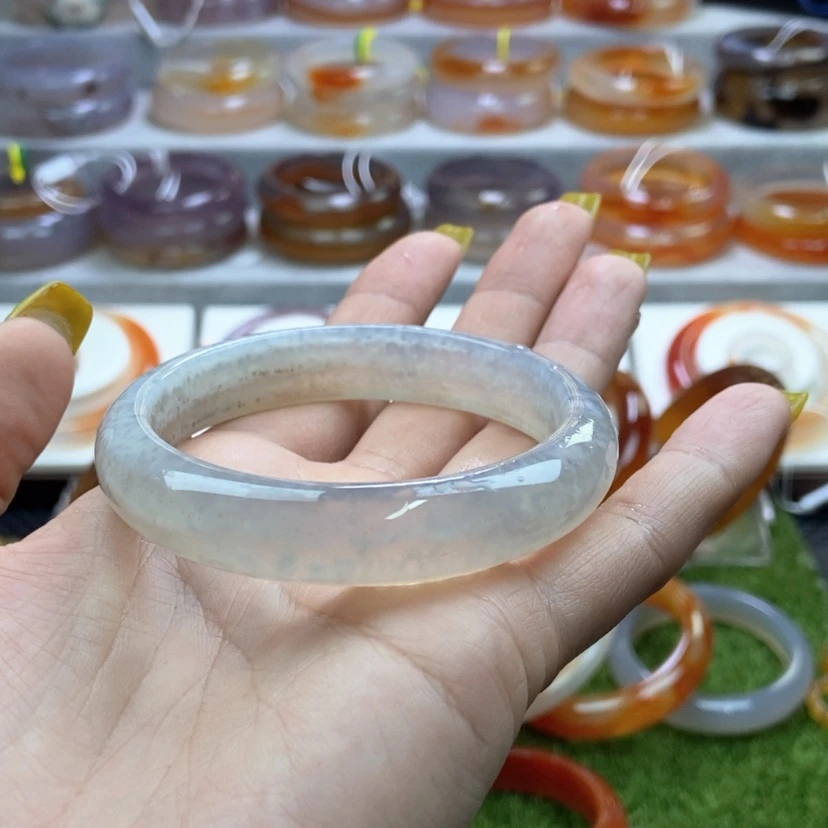 【闪购商品】玛瑙/玉髓手镯未镶嵌