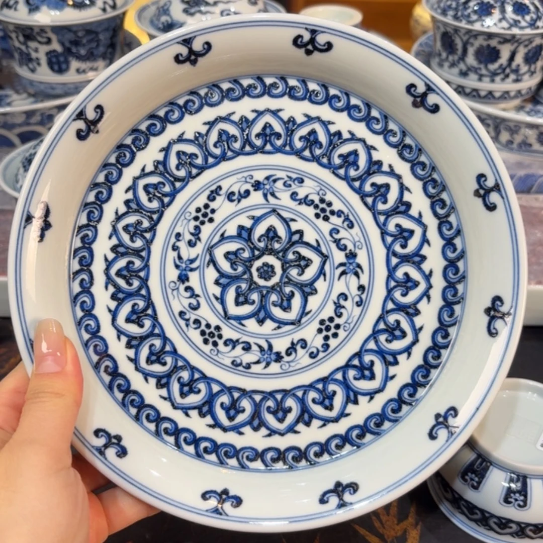壶承………………………………………………杯子