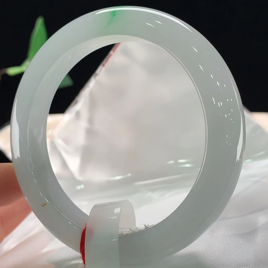 翡翠未镶嵌手镯0231