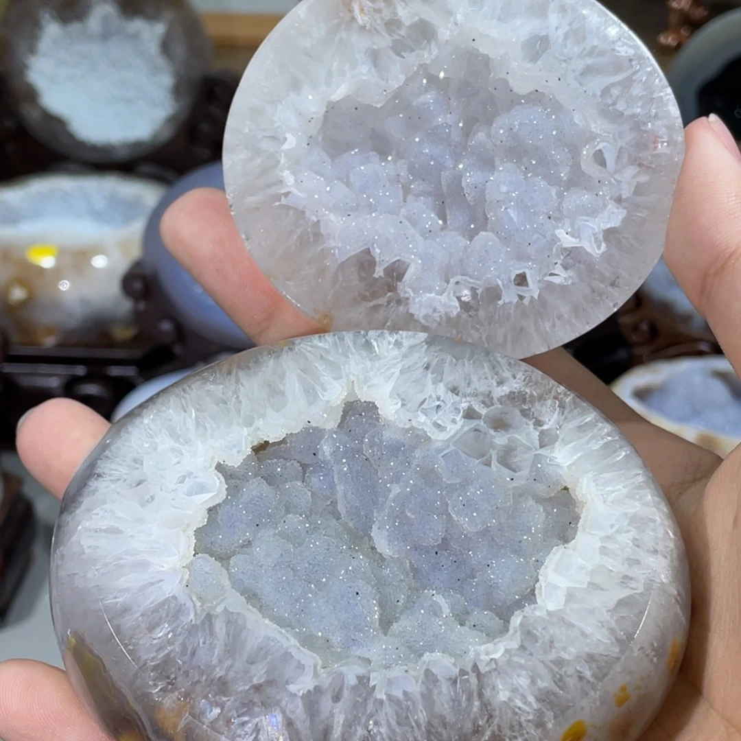 未镶嵌大型摆件（非配饰）水晶聚宝盆