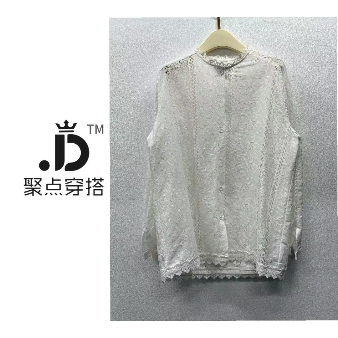JUDIAN-镂空花纹蕾丝圆领上衣8jd093907