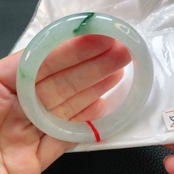 翡翠手镯未镶嵌56正