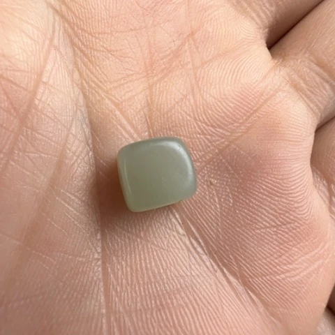 和田玉颈饰未镶嵌福利打孔