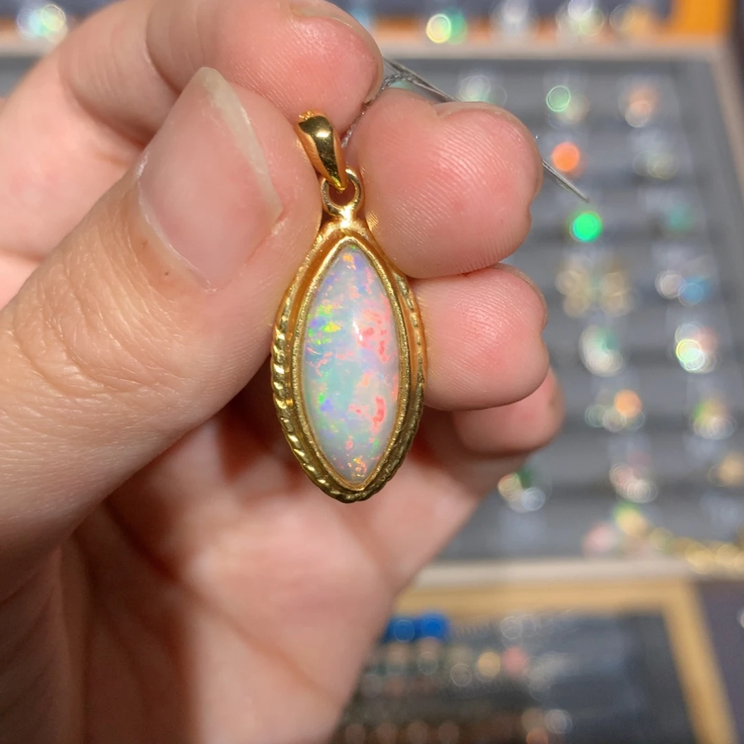 银S925镶嵌欧泊欧泊吊坠y