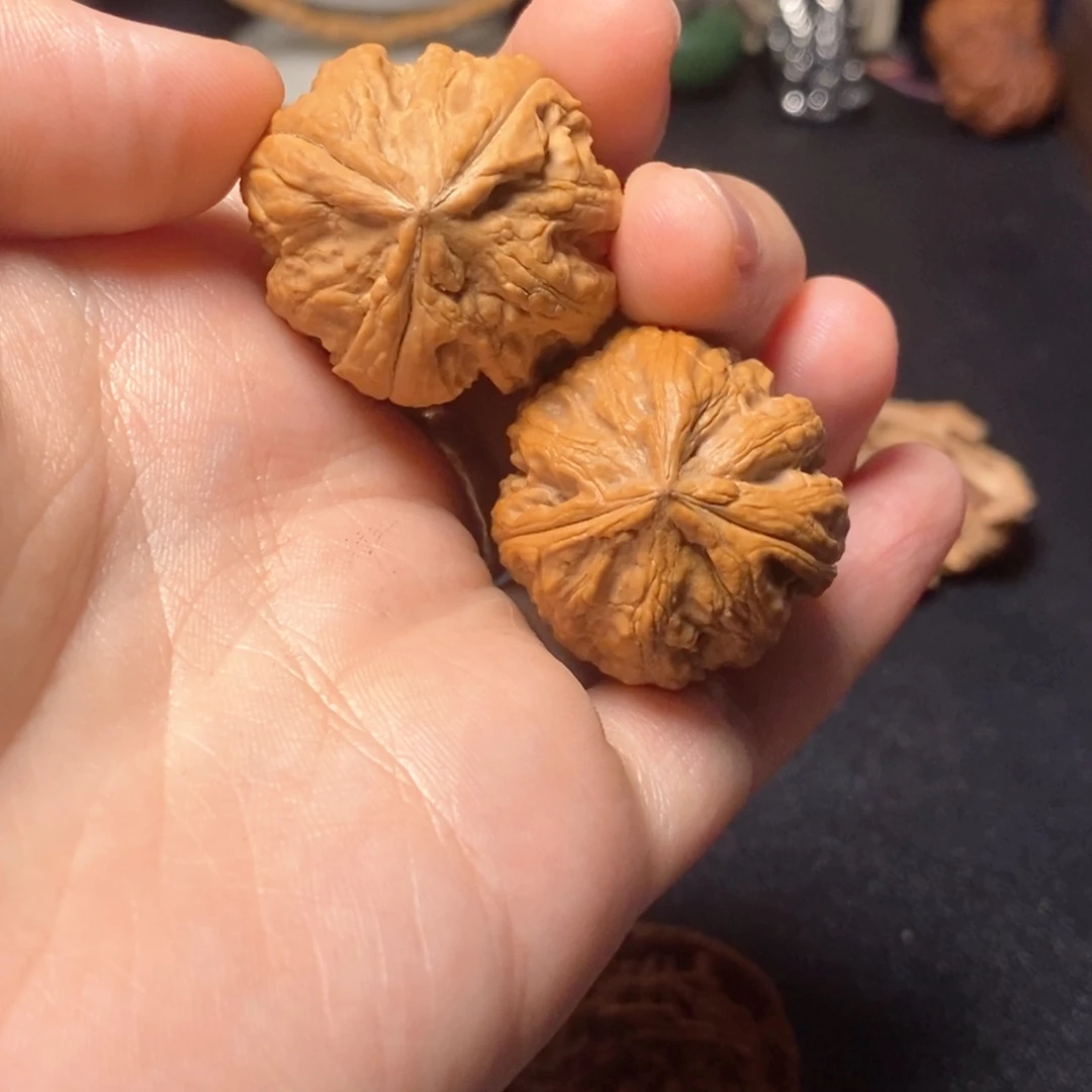 朽***哉吊坠文玩核桃28秋奔梅赛德斯