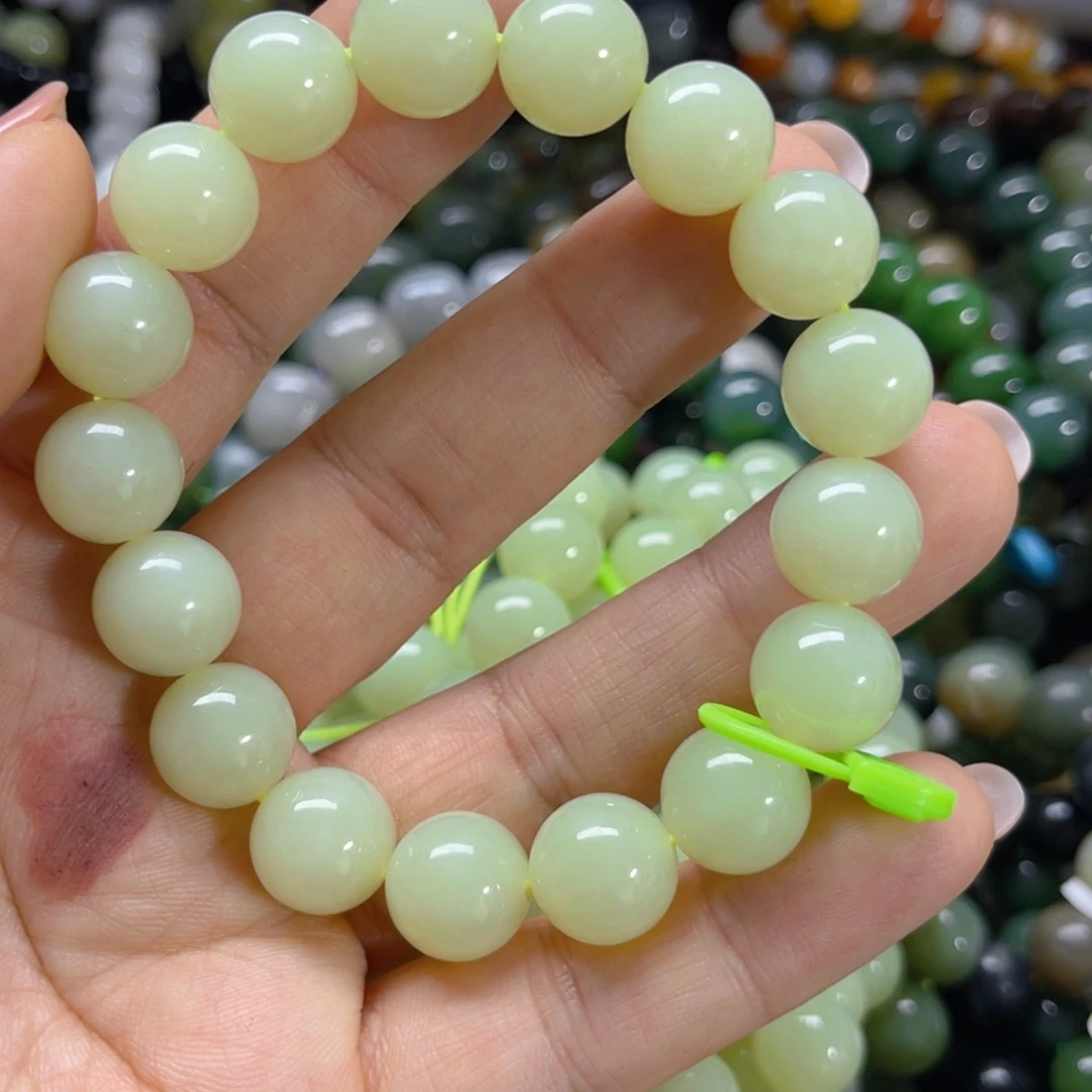 手串未镶嵌和田玉