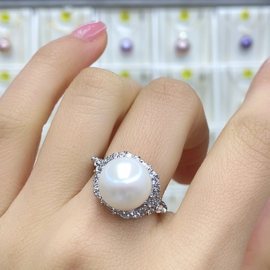 淡水珍珠吊坠(赠链)未镶嵌