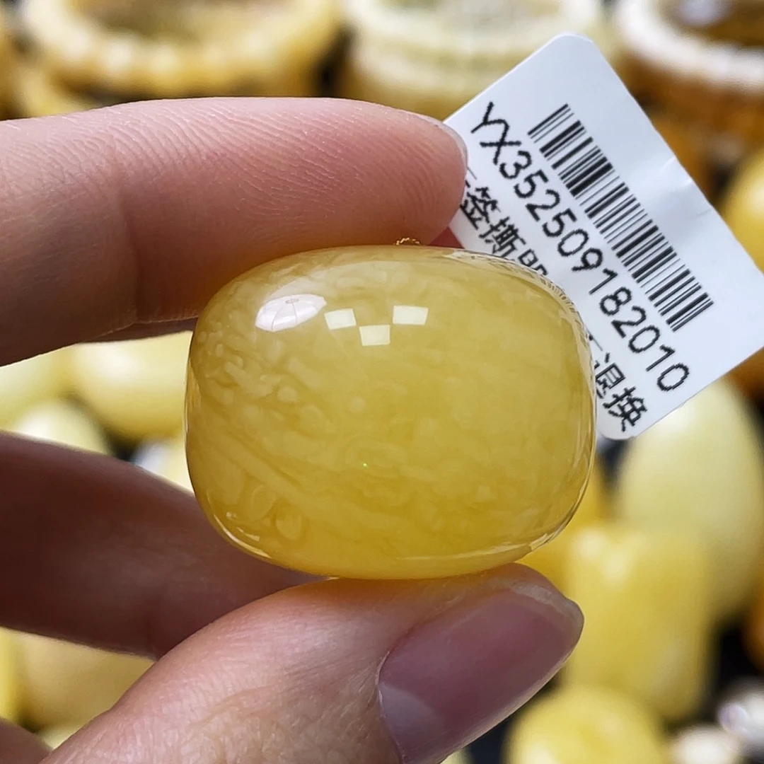 裸石蜜蜡未镶嵌25.8*20.6mm满蜜虎皮千层