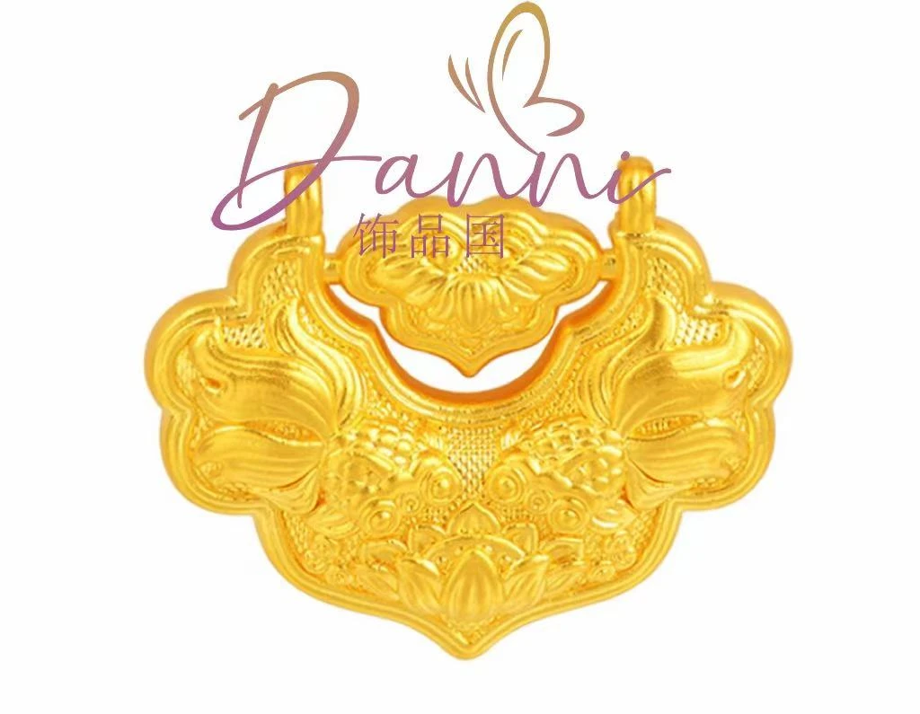 铜合金吊坠 祥云锁包黑色调节绳20g左右