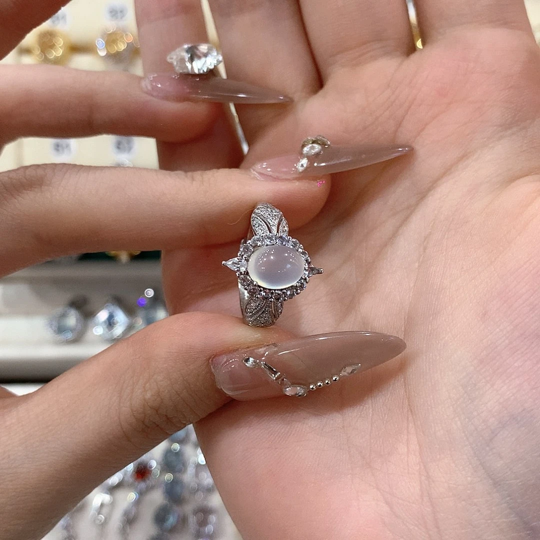 蛇纹石玉戒指银S925镶嵌李**?