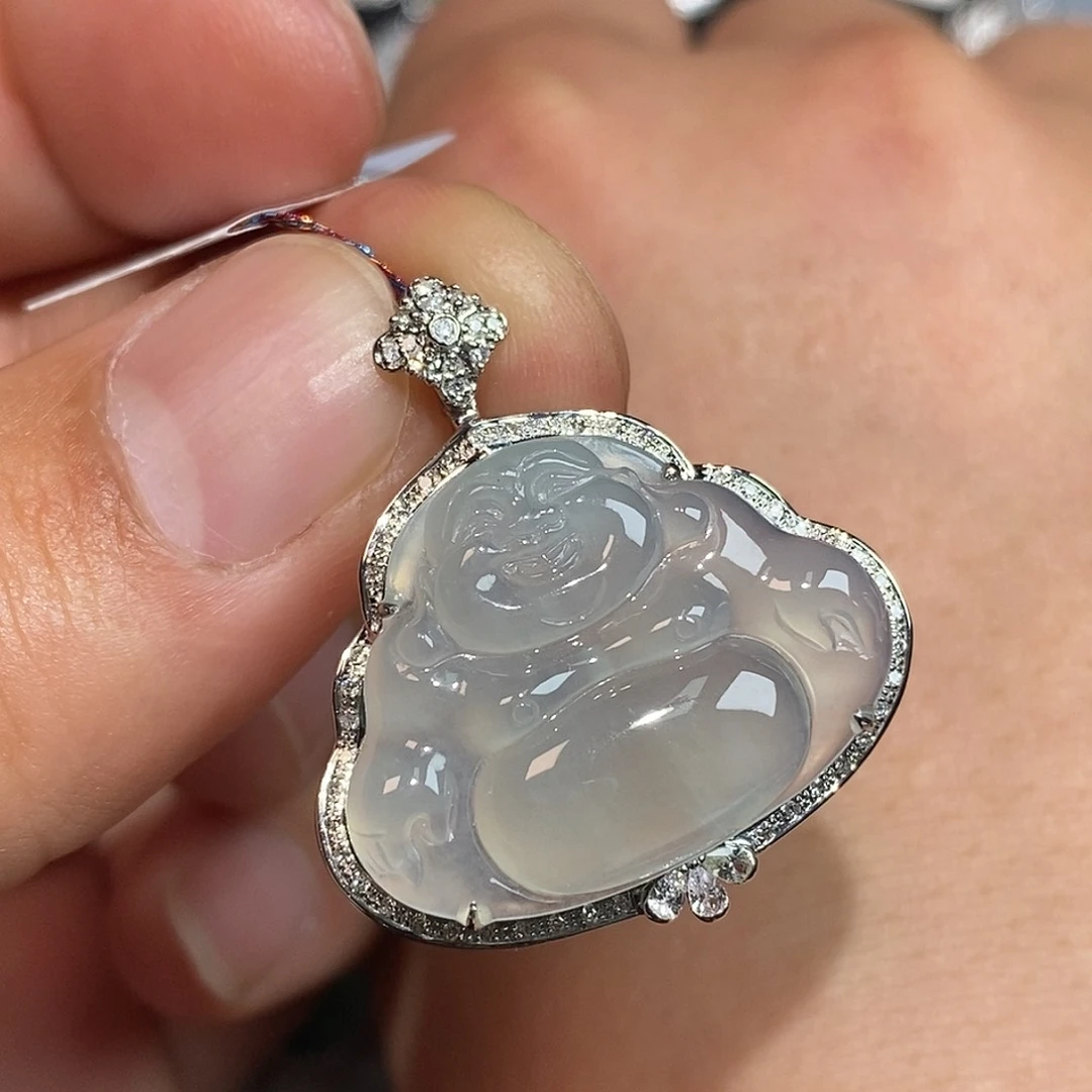 翡翠颈饰18K金镶嵌佛公