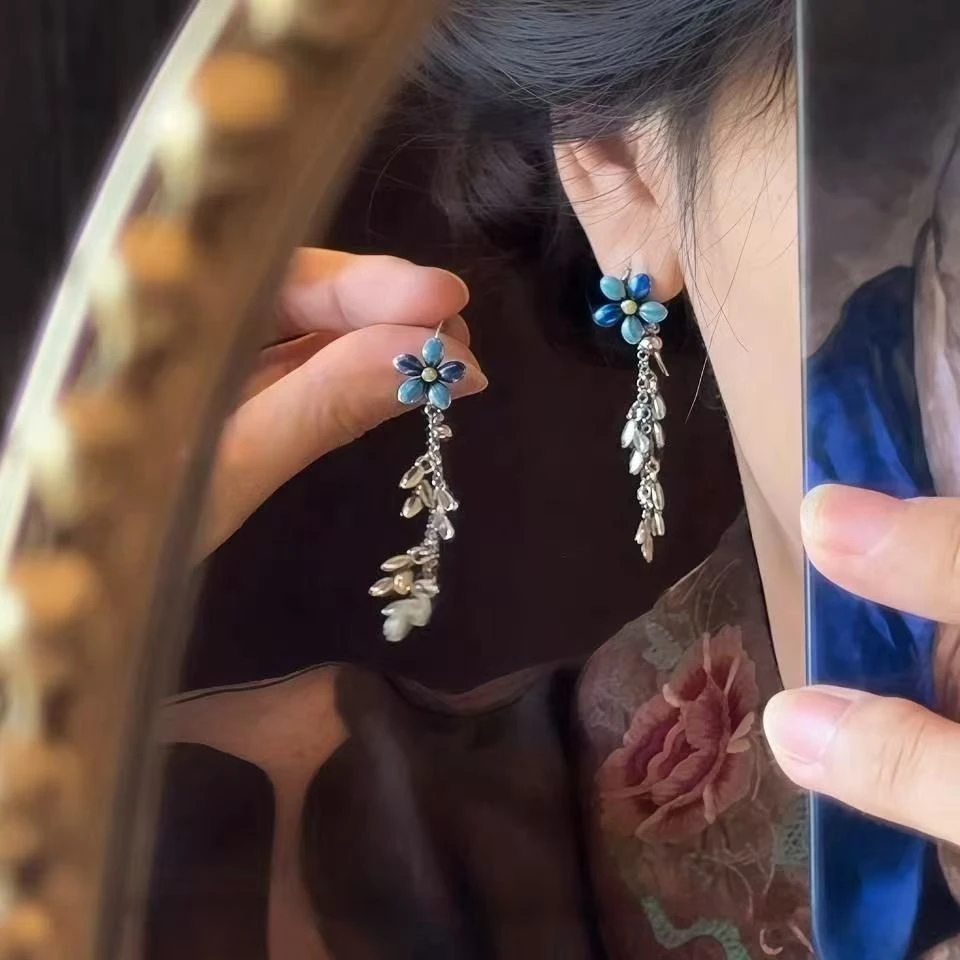 合金耳饰 夏季上新蓝色花朵流苏耳环女民族风气质高级感精致耳饰