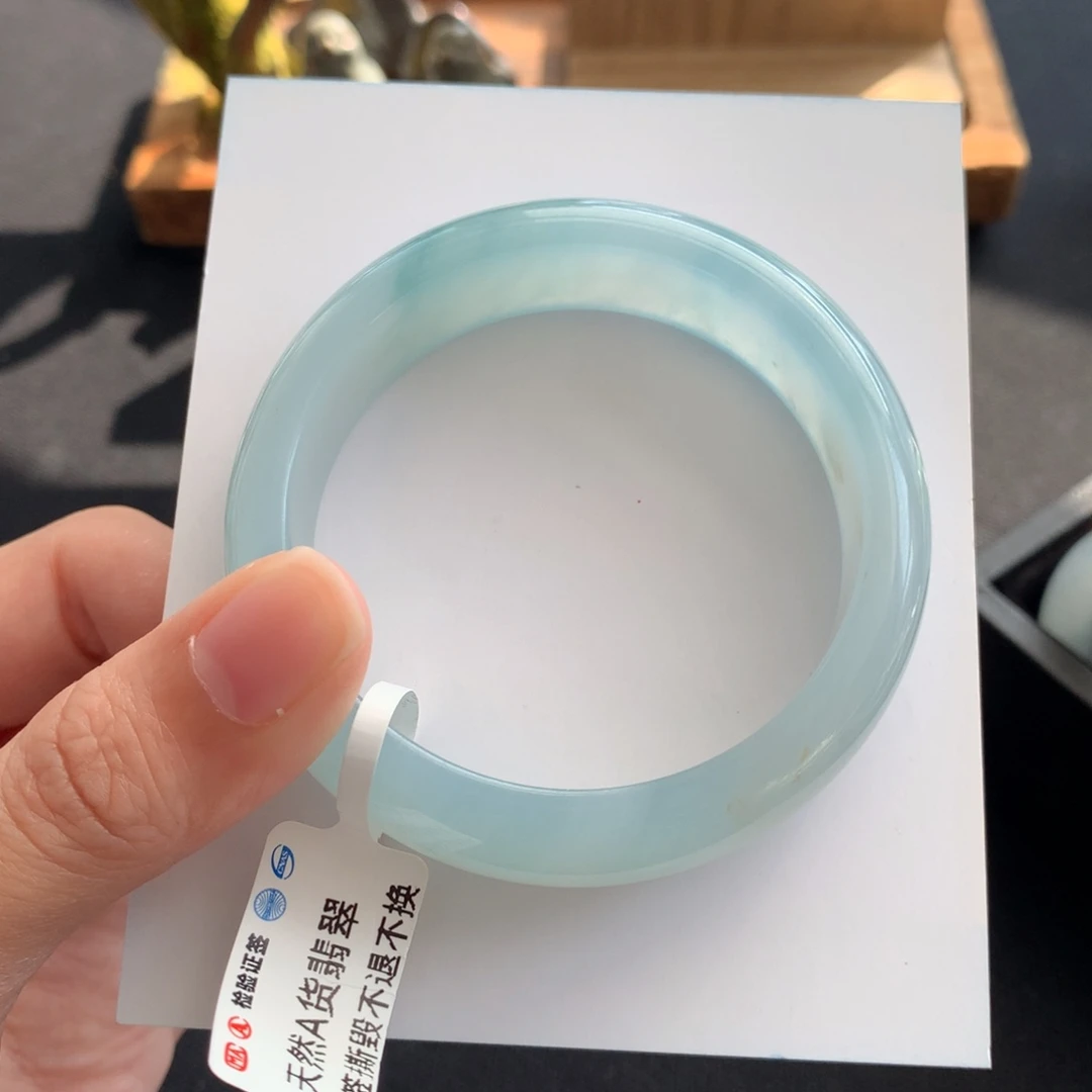 翡翠手镯未镶嵌冰蓝强推