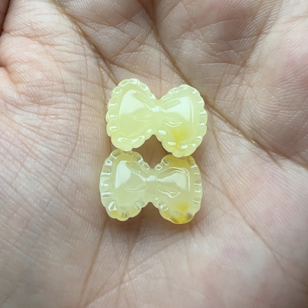 ****月琥珀未镶嵌珠宝奇石蝴蝶结做耳钉