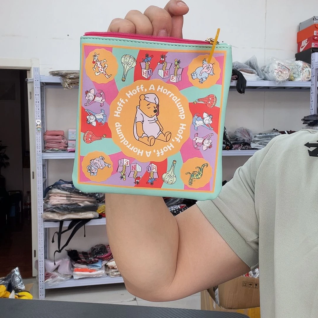 PU化妆包等各种产品