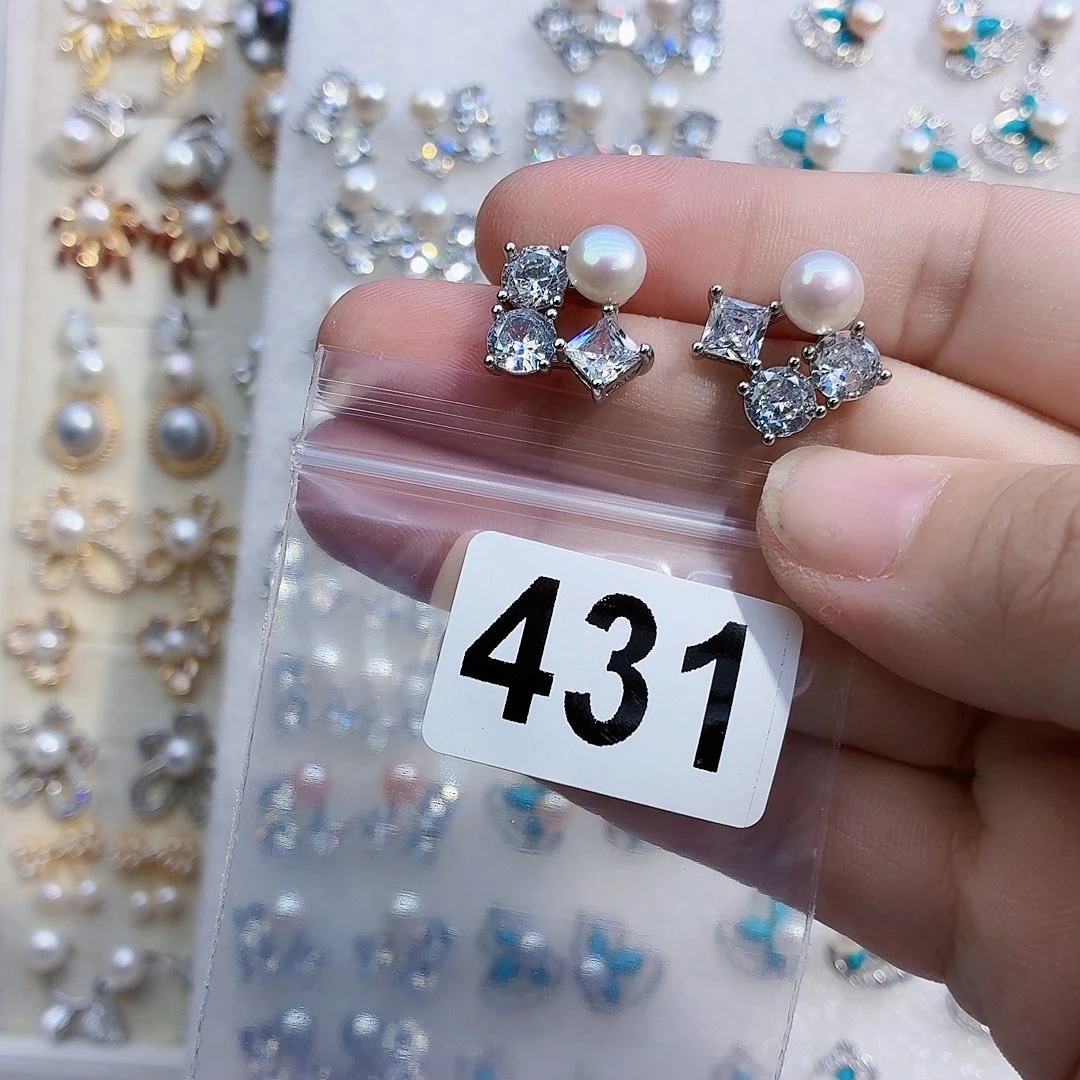 合金耳饰淡水珍珠