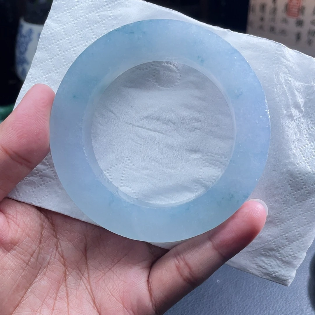未镶嵌手镯定制翡翠