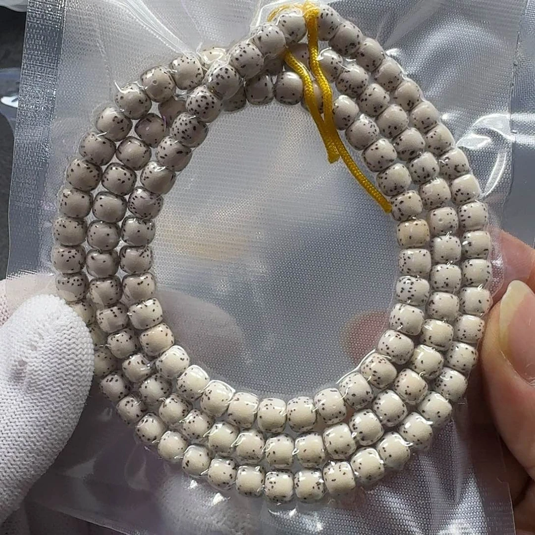 星月菩提手串7*6原生态大留白（轻微走色）