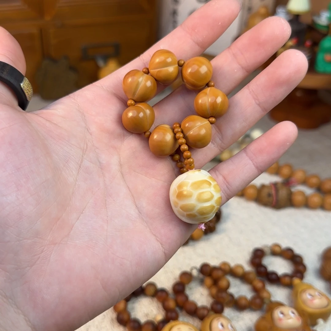 非洲檀香无事牌屁桃龟甲象牙果手捻