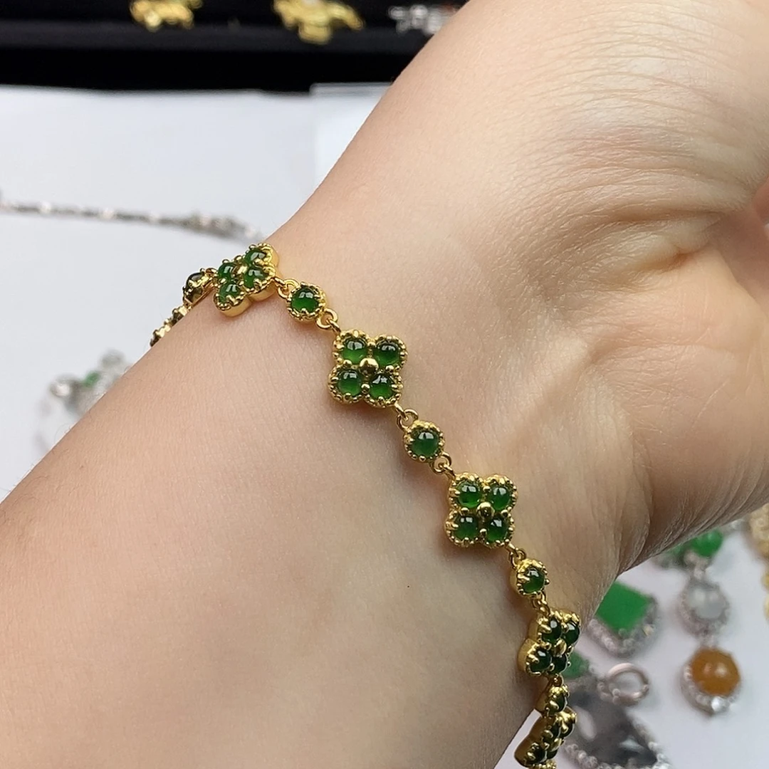 翡翠未镶嵌戒指翡翠