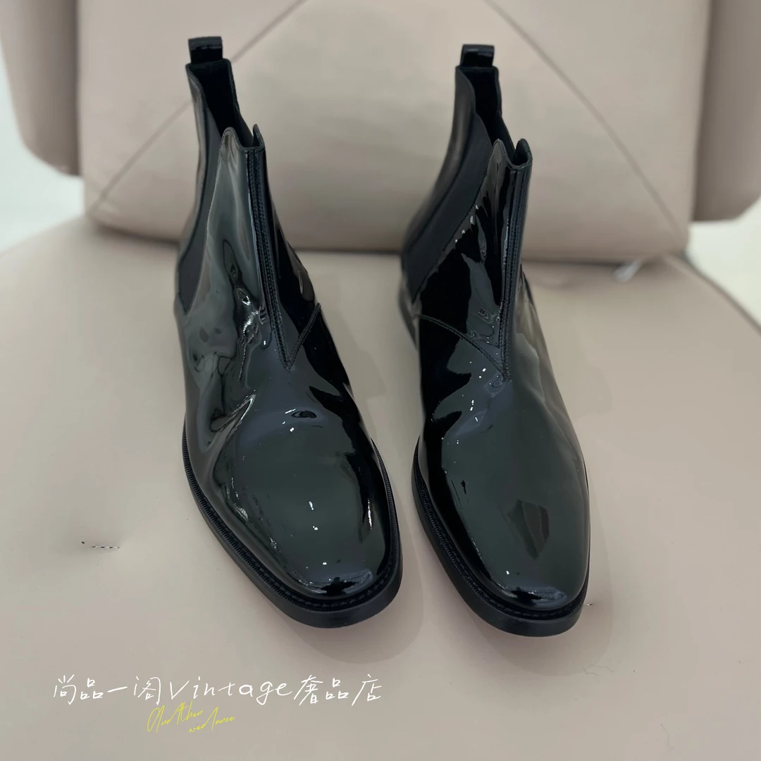 未使用 Hermes/爱马仕 尚品一阁/亮黑色男士皮鞋42码