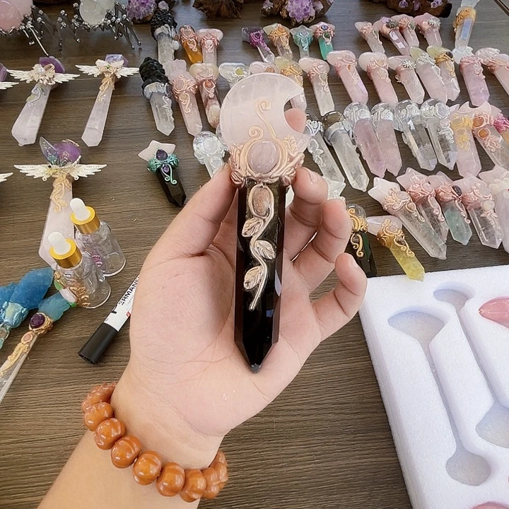 梵***年未镶嵌水晶珠宝半成品水晶