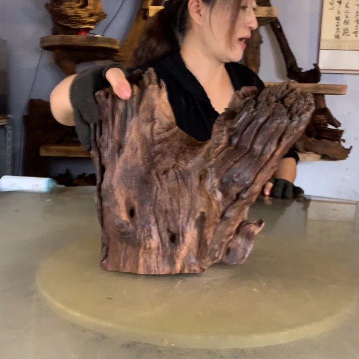 黄***。天然的云南紫柚木会黄水