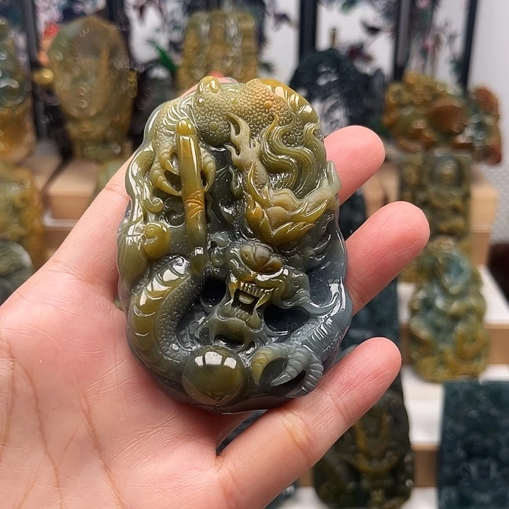 翡翠未镶嵌颈饰天然翡翠a货龙