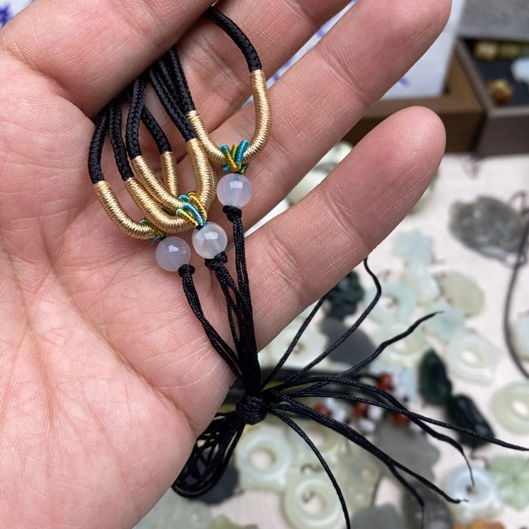 岫玉高货绳单买不发货岫玉挂件默认微瑕未镶嵌