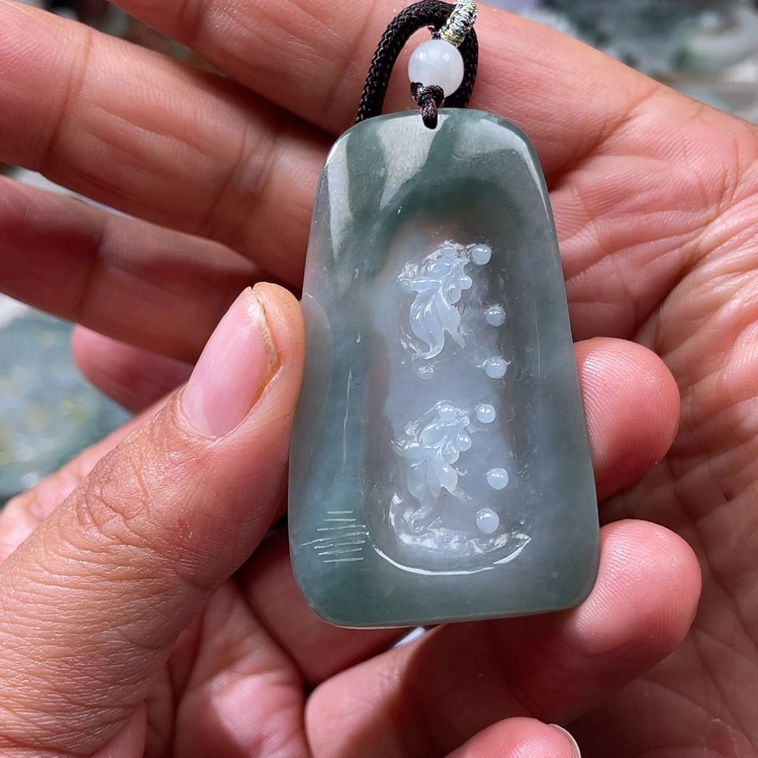 颈饰未镶嵌翡翠?*?