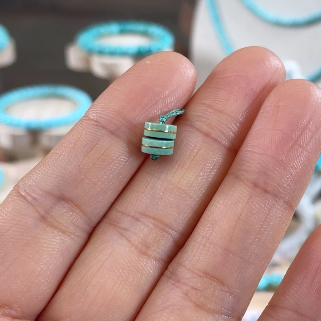 绿松石未镶嵌套链搓金隔片