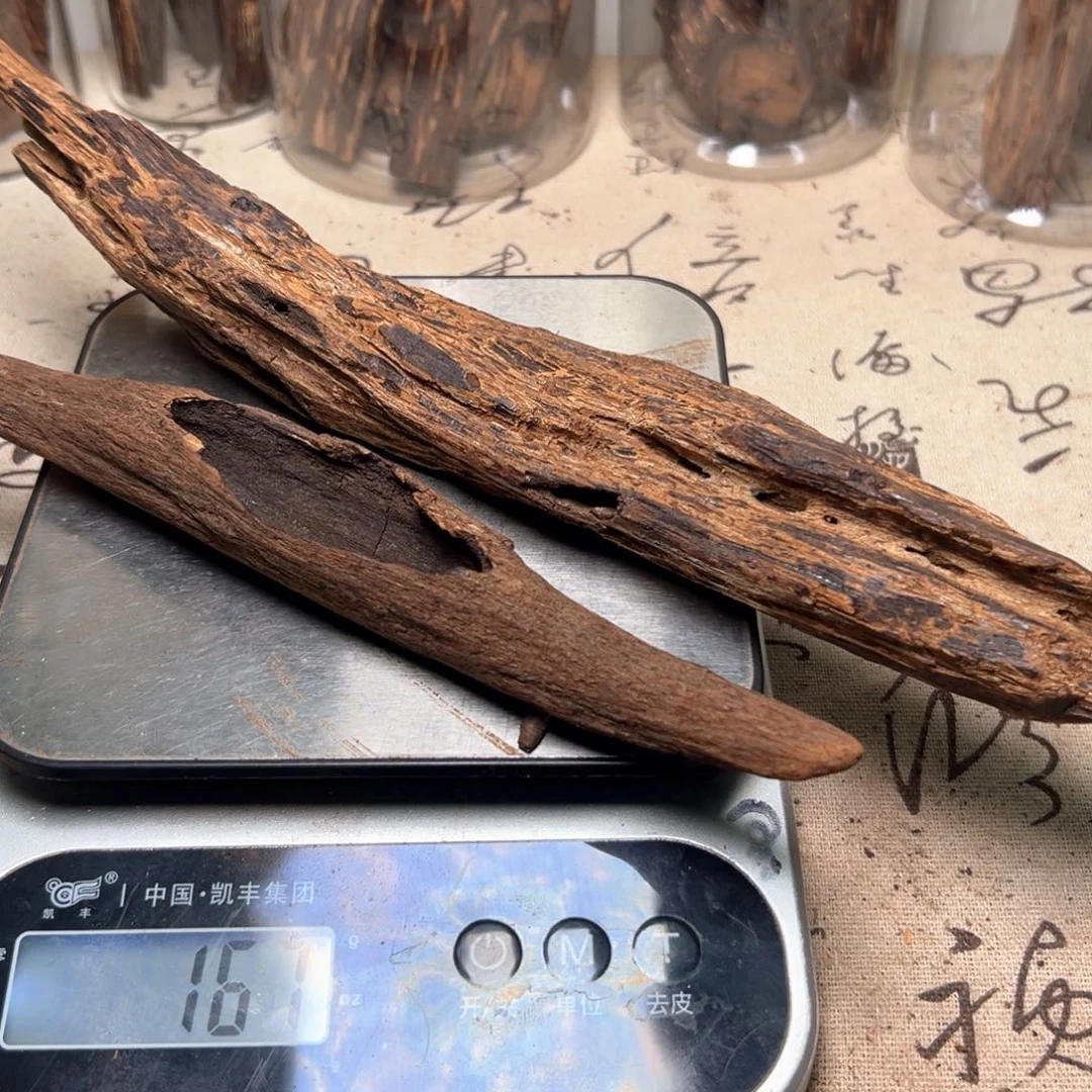 用***6香榧木海南满油老料小叶167克