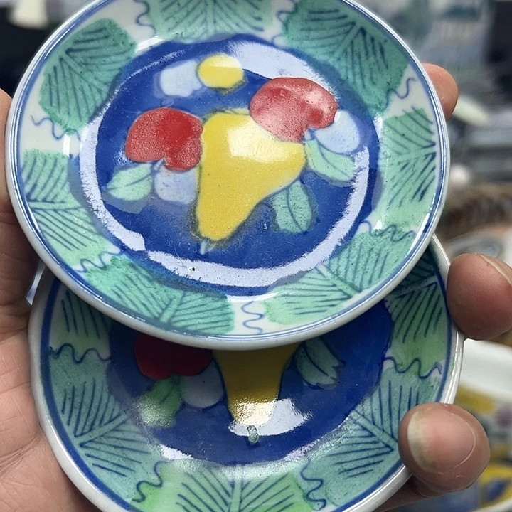 粉彩碟14725836987456325