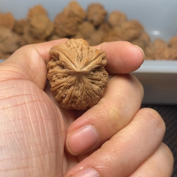 大***帅吊坠文玩核桃文玩核桃异形单只