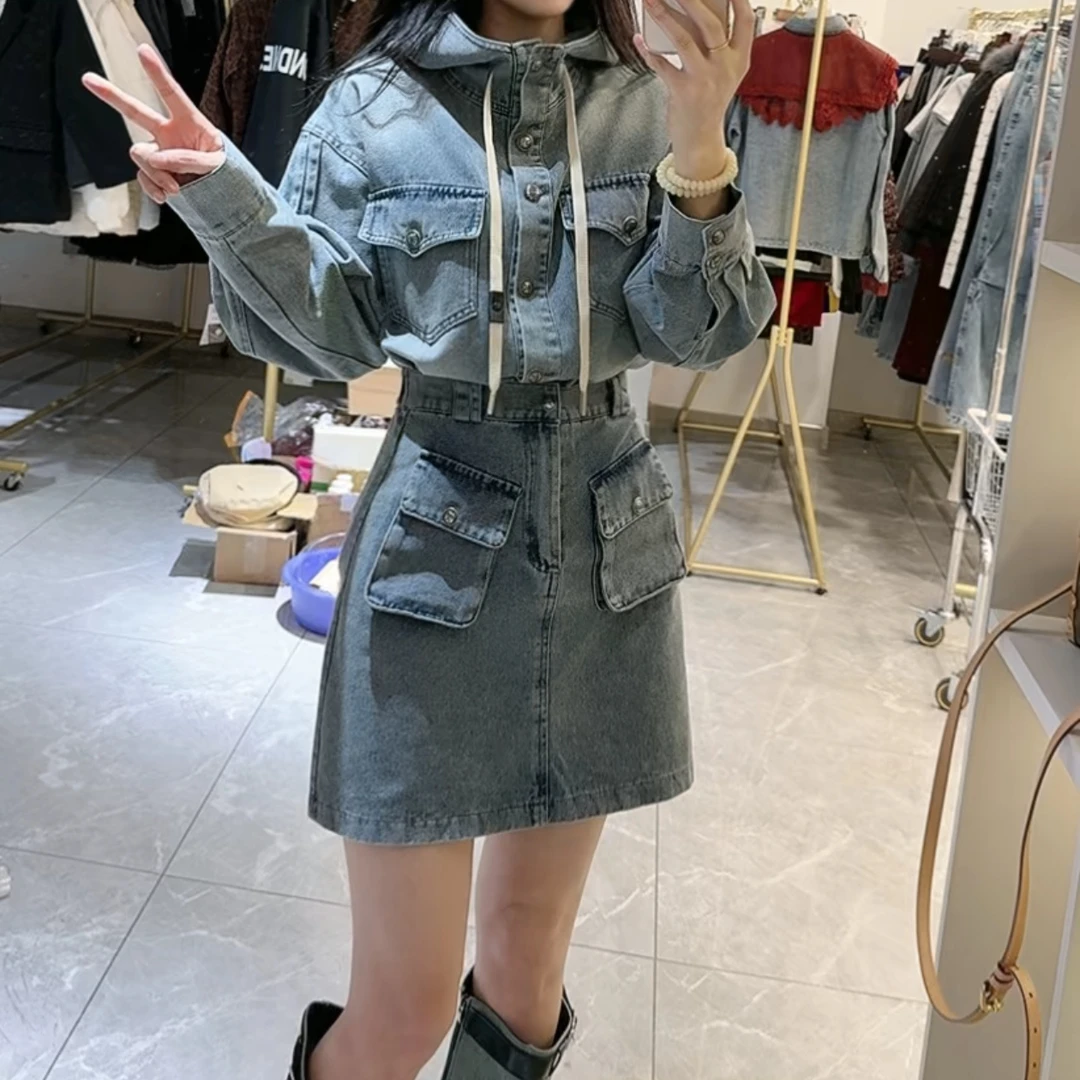 2025春季新款港风牛仔连帽衬衫短裙套装女时尚休闲两件套