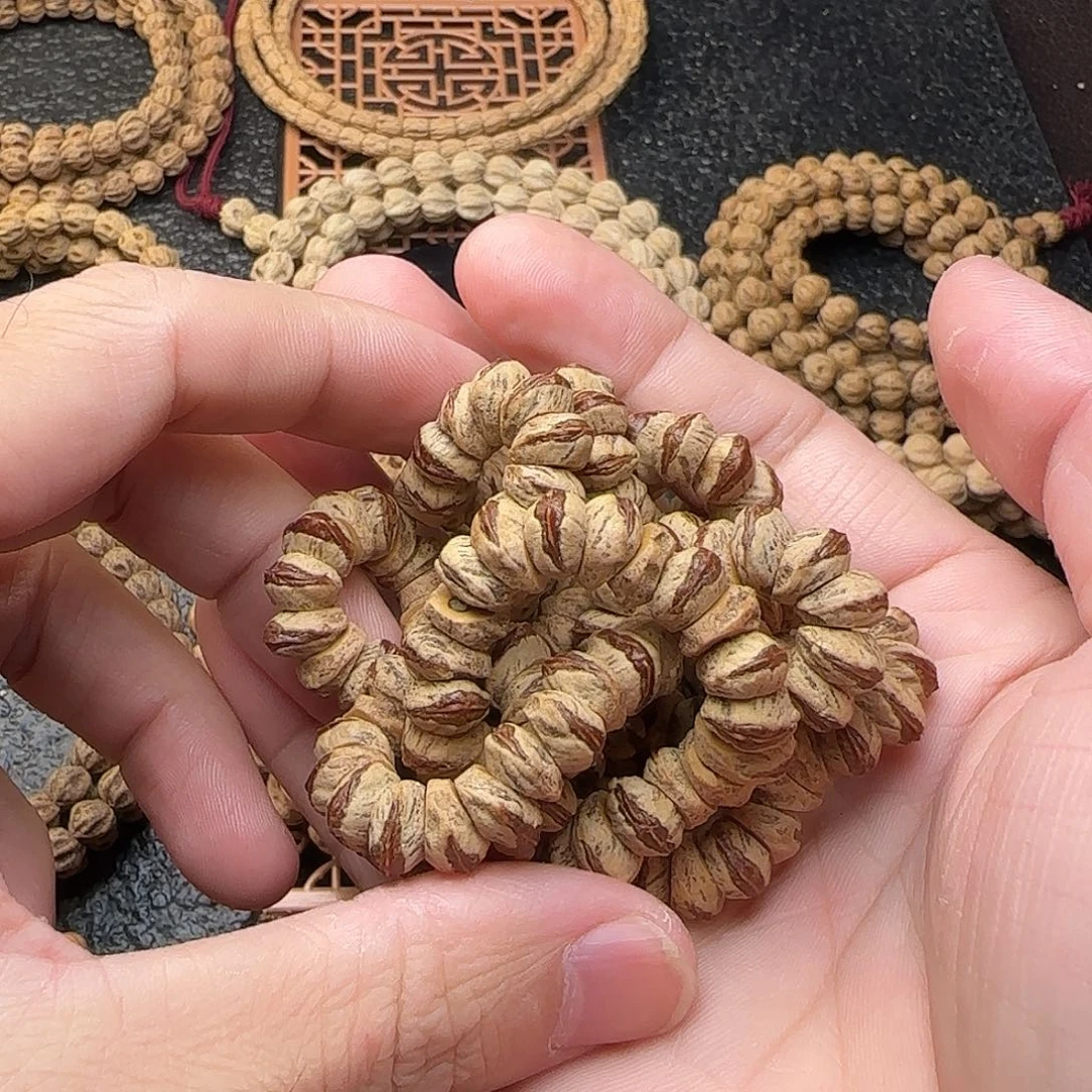 妖***七柏香籽/百香籽吊坠