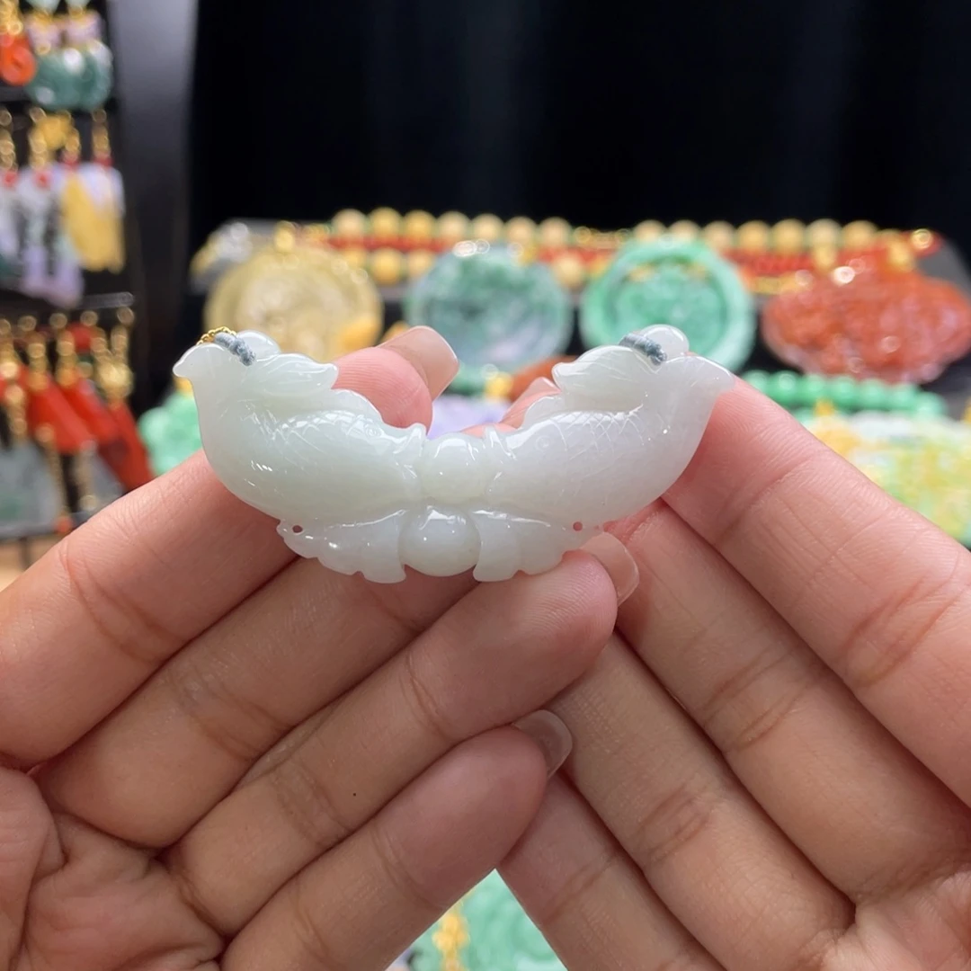 翡翠颈饰未镶嵌代编织