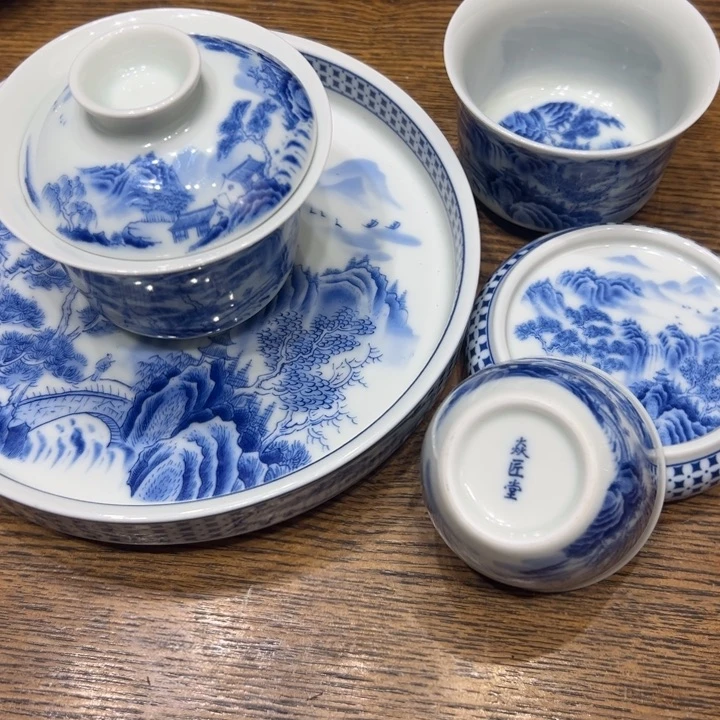 景德镇瓷器精品陈列展品