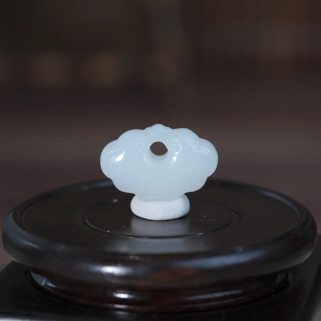 Lot3.和田玉平安锁挂件/40650/拍宝