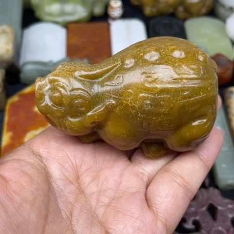 蛇纹石玉未镶嵌颈饰21