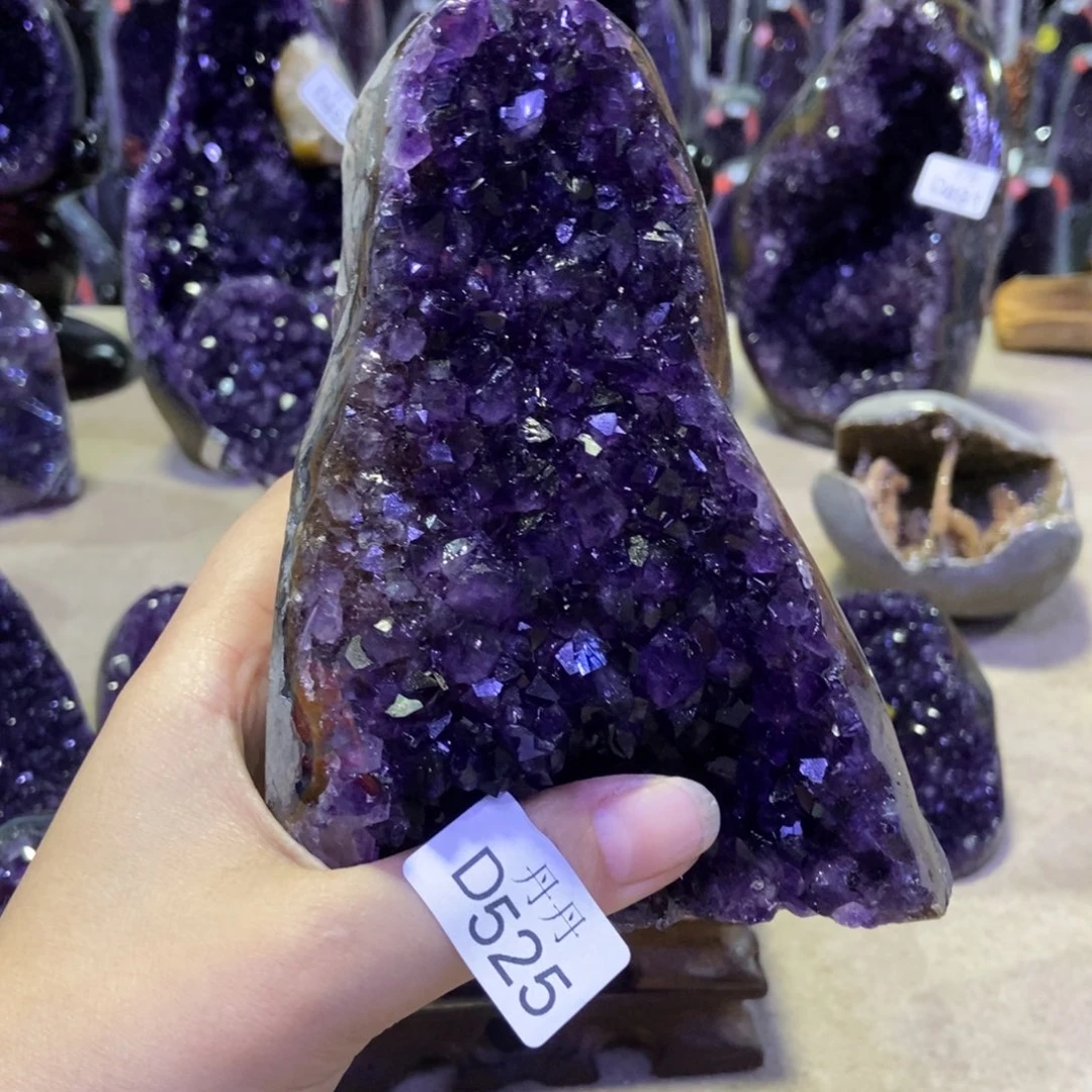未镶嵌水晶大型摆件(非配饰)